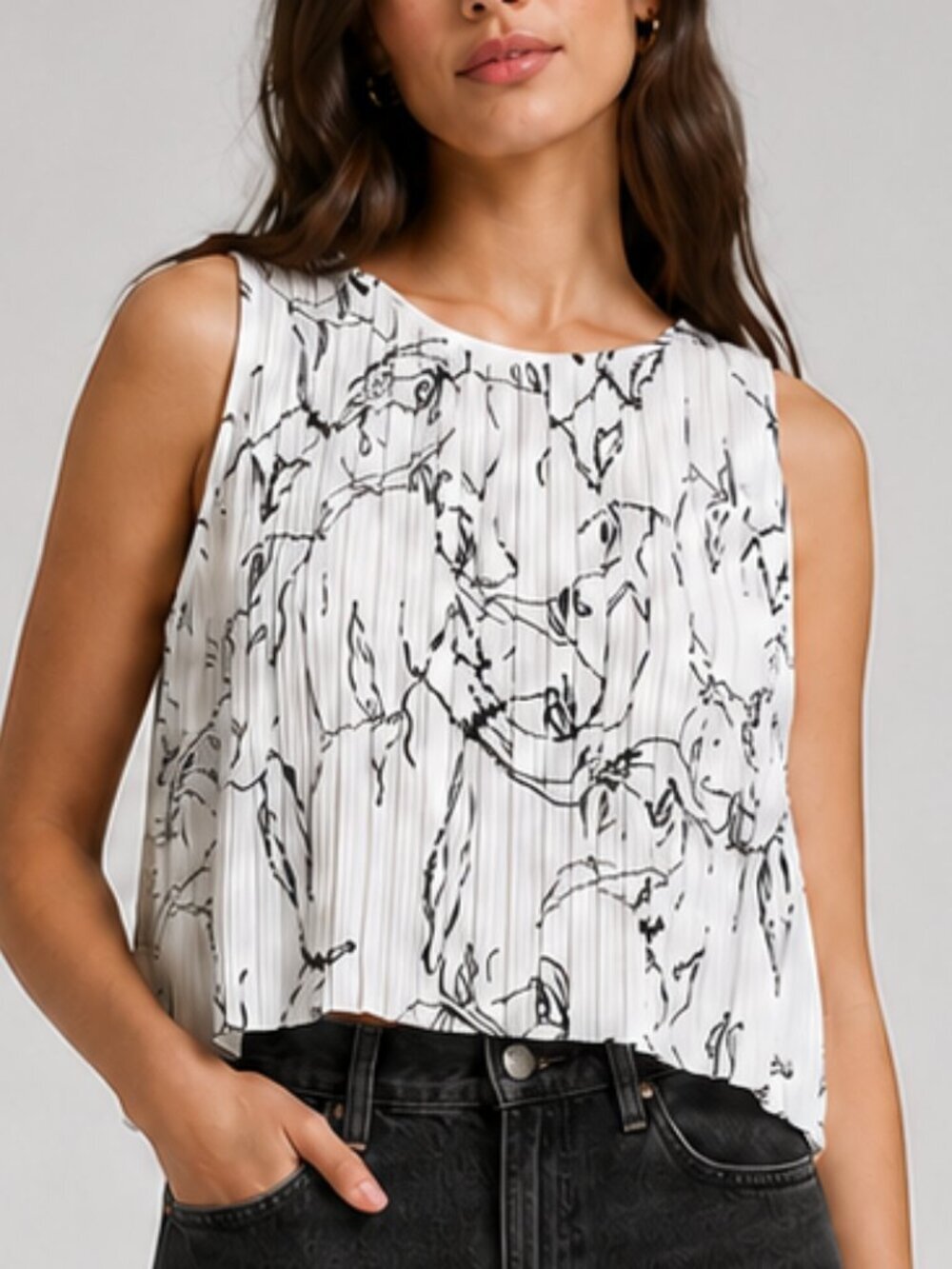 Banana Republic NEW White Black Abstract Floral Plisse Pleated Blouse SZ Large